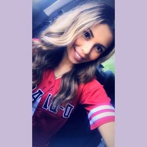 Meet your Posher, Mayraa